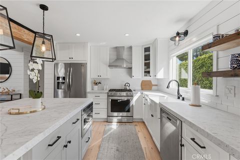 Tiny photo for 5121 Seabreeze Way, Oxnard, CA 93035 (MLS # SR26091839)