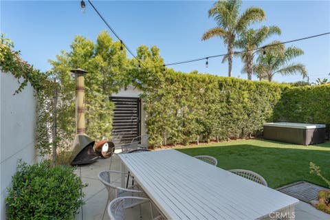 Tiny photo for 5121 Seabreeze Way, Oxnard, CA 93035 (MLS # SR26091839)