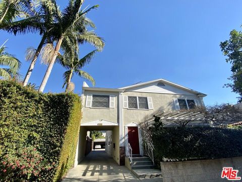 Photo of 722 WESTBOURNE Drive #B, West Hollywood, CA 90069 (MLS # 26649465)