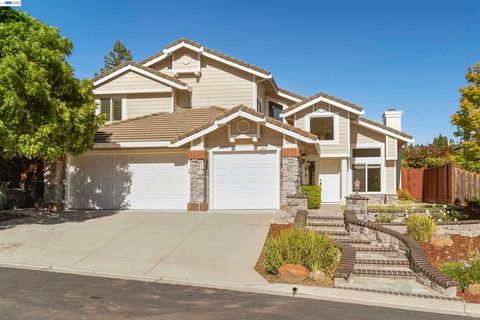 Photo of 933 Spring Water Street ST, Danville, CA 94506 (MLS # 41135025)