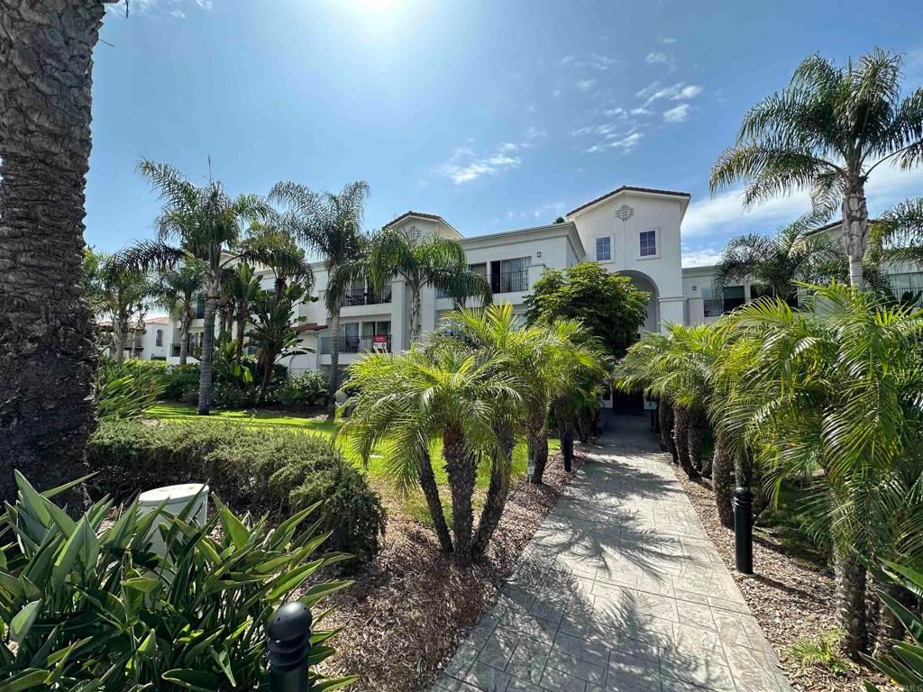 Photo of 2005 Costa del Mar Road #627, Carlsbad, CA 92009 (MLS # NDP2603639)