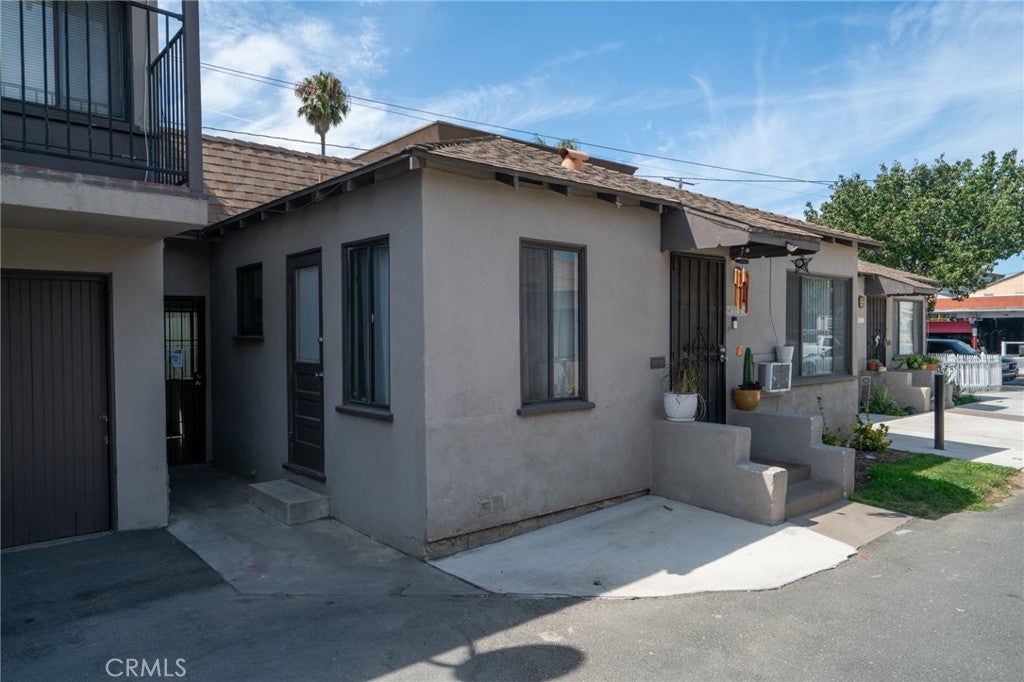 411 N Eastwood Avenue