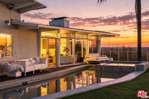 Photo of 8411 Hollywood Boulevard, Los Angeles, CA 90069 (MLS # 26895079)