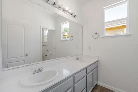 Tiny photo for 5323 Gold Creek Circle, Discovery Bay, CA 94505 (MLS # ML82037534)