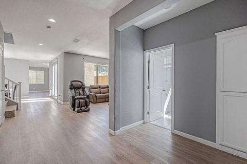 Tiny photo for 5323 Gold Creek Circle, Discovery Bay, CA 94505 (MLS # ML82037534)