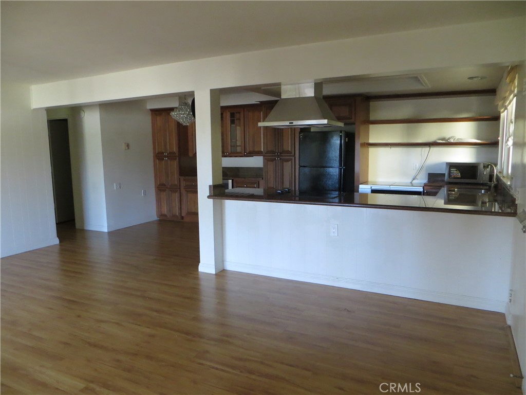 223 AVENIDA MARJOCA A