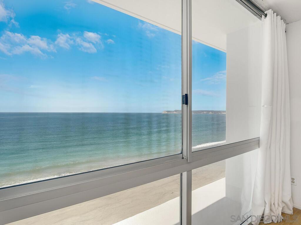 Coronado Shores - Residential