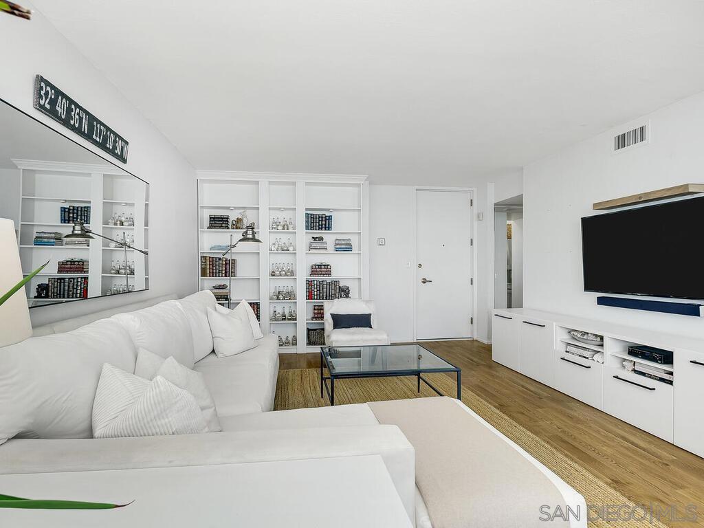 Coronado Shores - Residential