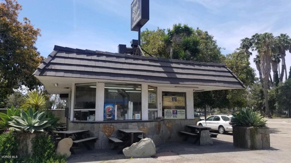 Prime Piece of Real Estate in Downtown Ventura. Easy access to freeway and the beach. Inquire for details.