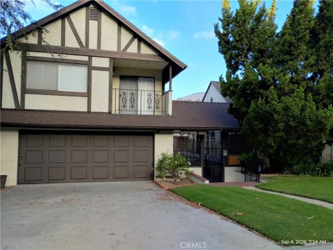 Photo of 1637 N Verdugo Road, Glendale, CA 91208 (MLS # GD26194029)