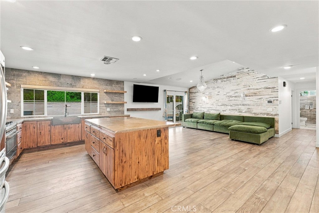 23235 Via Guadix, Mission Viejo CA 92691 - Photo 12