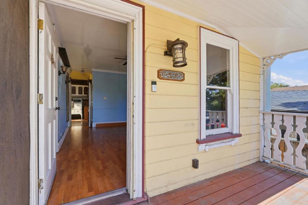 216 N 25th Street