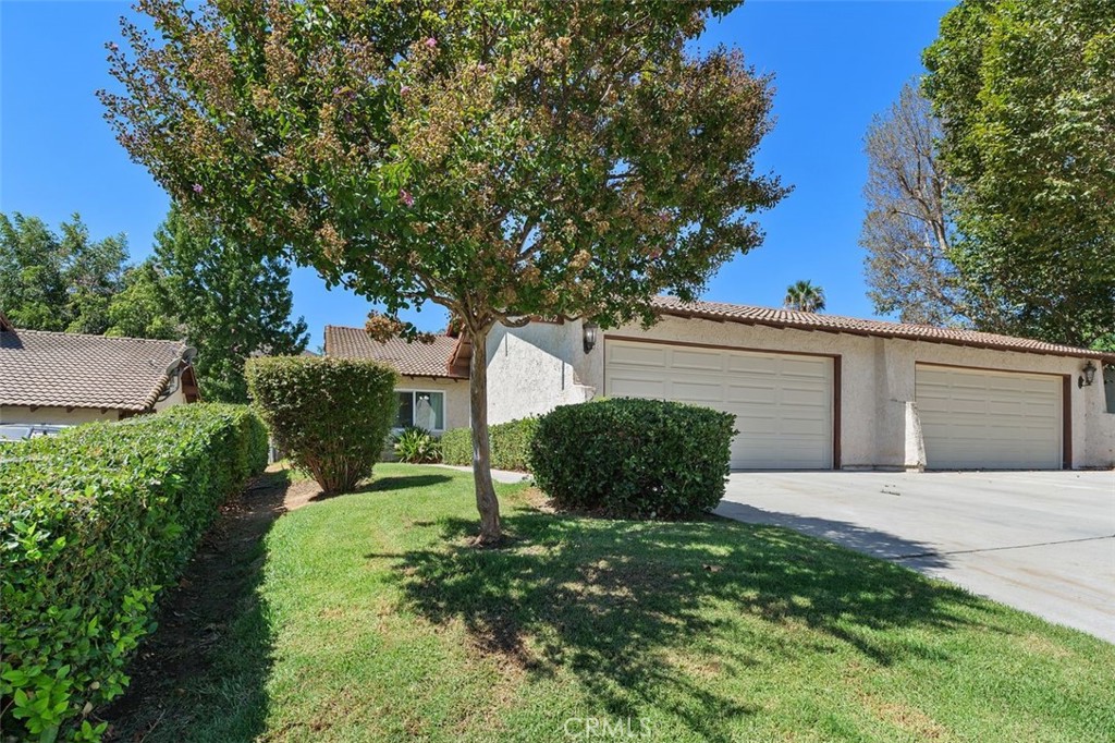 Welcome to this beautifully maintained 4-bedroom, 2-bathroom home offering 1,820 sq ft of living space in a quiet, well-kept community near La Sierra University, with convenient access to the 91 Freeway. This thoughtfully designed two-story layout features 3 bedrooms and 2 bathrooms on the main floor, plus a spacious upstairs loft with another separate space that can serve as an office, guest room or playroom —giving you flexibility to fit your lifestyle. The inviting family room with a cozy fireplace flows seamlessly into the dining area creating a warm and open atmosphere for both daily living and entertaining. The private primary suite offers a peaceful retreat with an en-suite bathroom and direct access to the back patio. Additional highlights include: attached 2-car garage with ample driveway parking and access to HOA amenities including pool, spa, and clubhouse. If you are looking for a home in a prime Riverside location, this move-in-ready home offers the perfect blend of comfort, convenience, and community. Don’t miss your opportunity to make it yours!