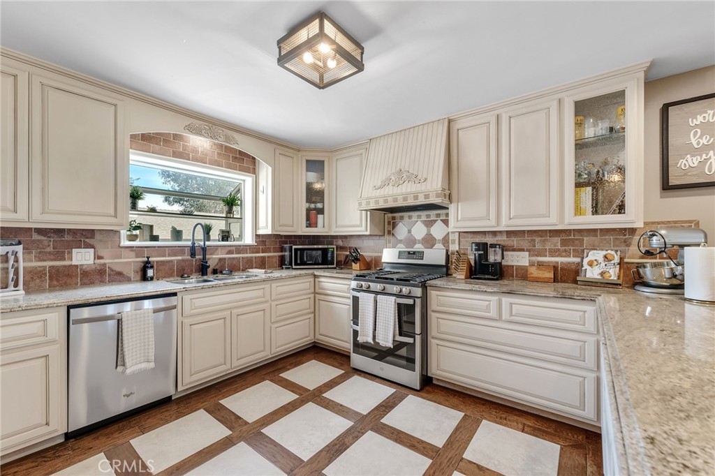 Custom Acton (CACTO) - Residential