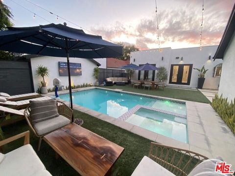 Photo of 1420 Stearns Drive, Los Angeles, CA 90035 (MLS # 26772281)