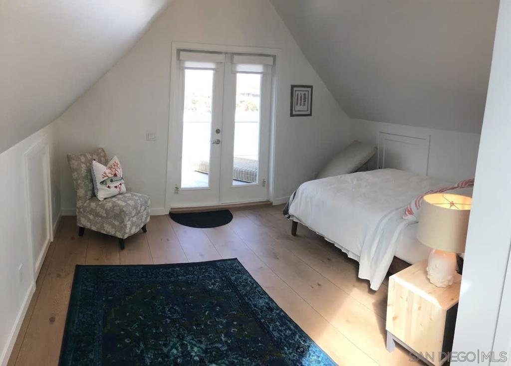 Ocean Beach - Residential Lease