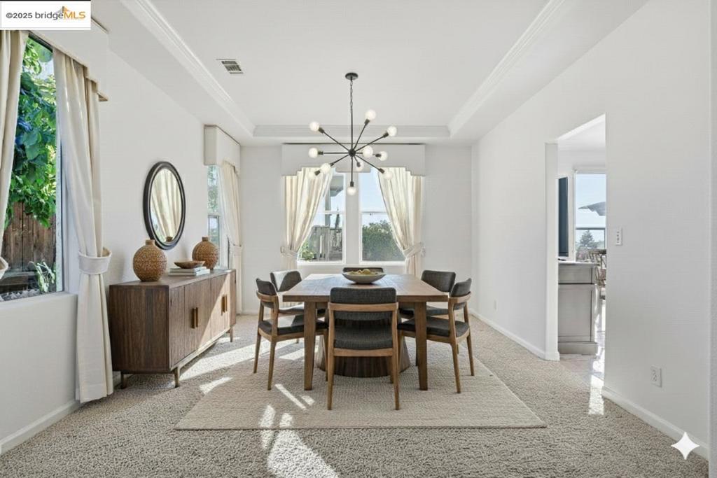 EAGLE RIDGE - Residential