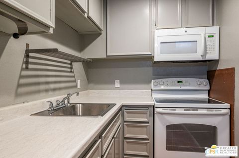 Photo of 550 N Villa Court #214, Palm Springs, CA 92262 (MLS # 26863731PS)