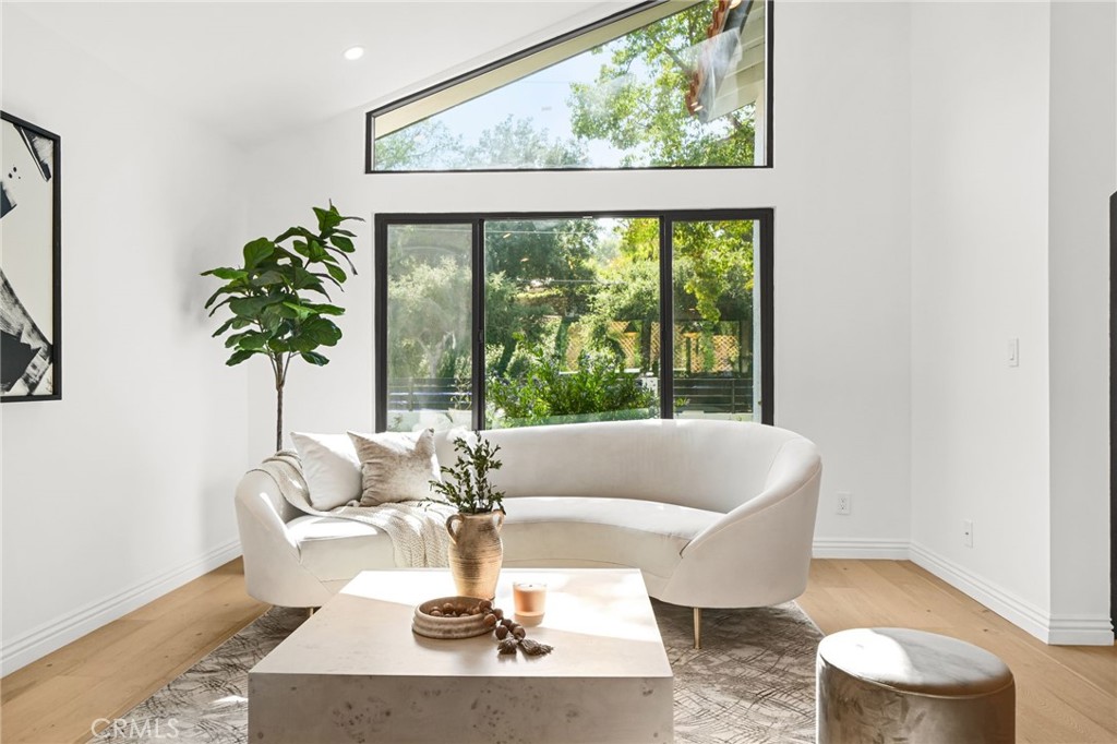 4016 Old Topanga Canyon Road