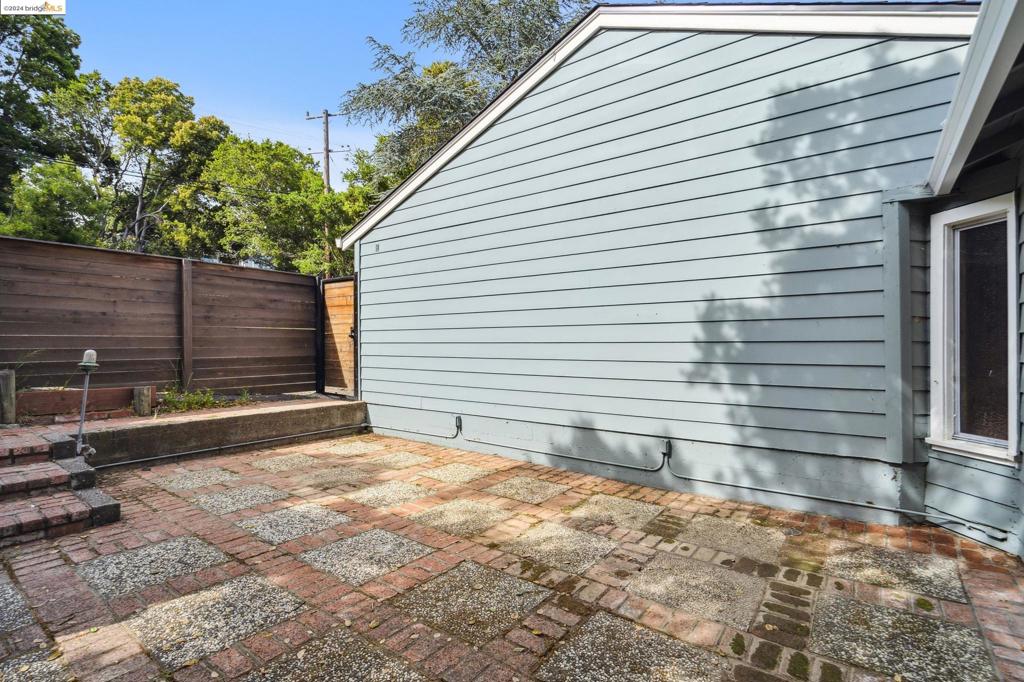 SEQUOYAH - Residential