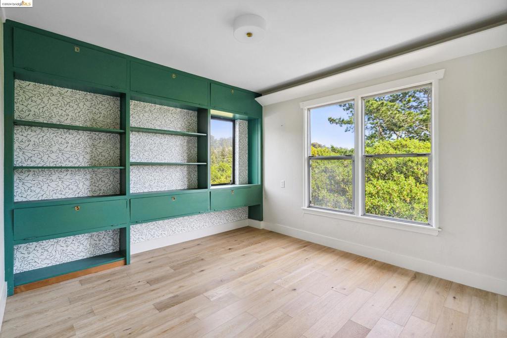 SEQUOYAH - Residential