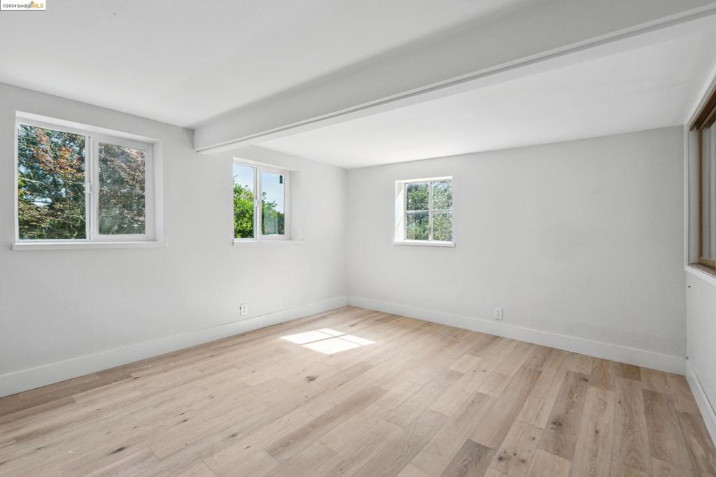 SEQUOYAH - Residential