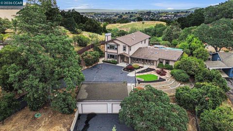 Photo of 4885 Milden Rd Rd, Martinez, CA 94553 (MLS # 41129413)