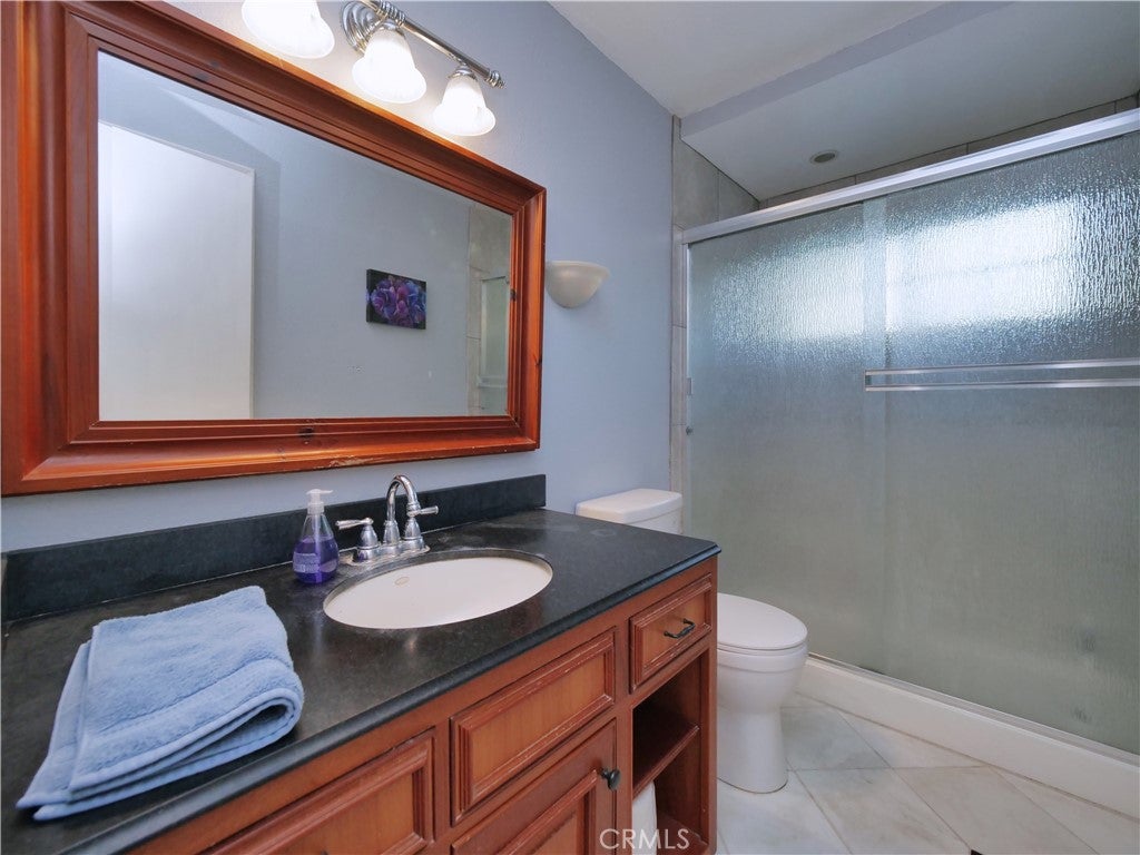 23276 cypress point