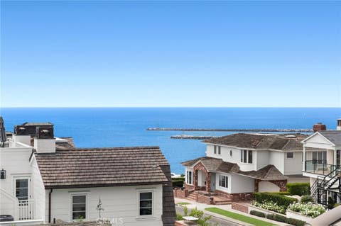 Photo of 222 Orchid Avenue, Corona Del Mar, CA 92625 (MLS # LG26073086)