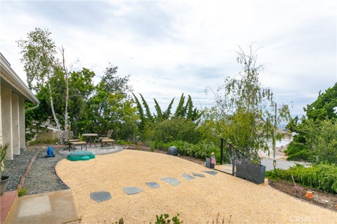 Tiny photo for 2378 Avenida Otono, Thousand Oaks, CA 91362 (MLS # SR26191709)