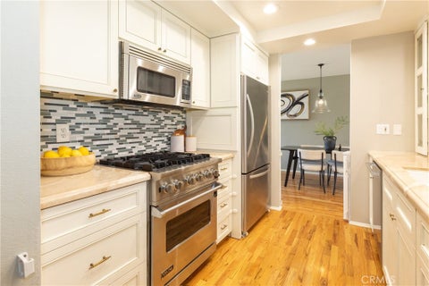 Tiny photo for 2378 Avenida Otono, Thousand Oaks, CA 91362 (MLS # SR26191709)