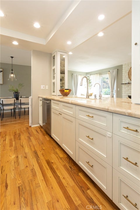 Tiny photo for 2378 Avenida Otono, Thousand Oaks, CA 91362 (MLS # SR26191709)