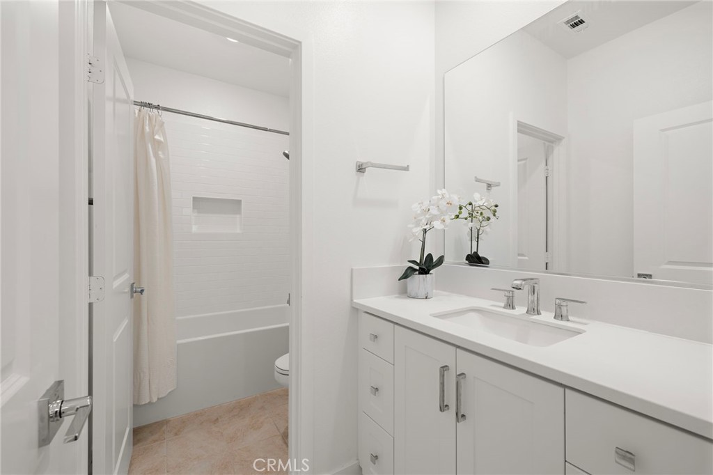 Solis Park - Residential