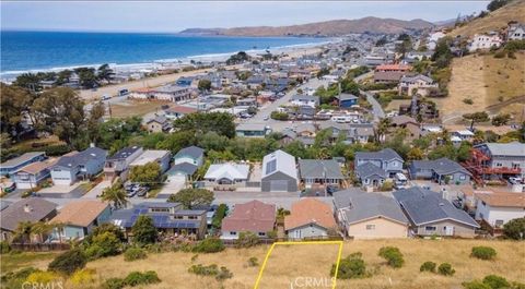 Tiny photo for 325 Cerro Gordo Avenue, Cayucos, CA 93430 (MLS # SC25105623)