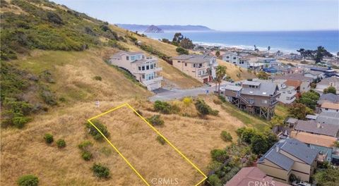 Tiny photo for 325 Cerro Gordo Avenue, Cayucos, CA 93430 (MLS # SC25105623)