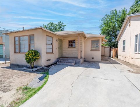 Photo of 381 W Wabash Street, San Bernardino, CA 92405 (MLS # IV25054672)