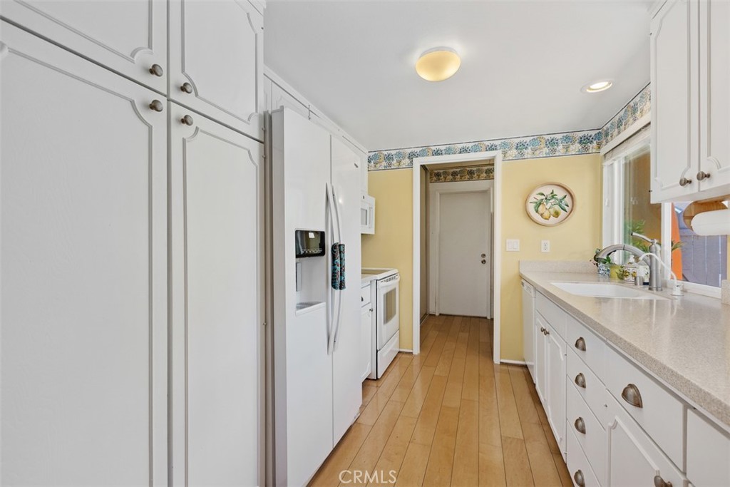 29562 Brook Court, San Juan Capistrano CA 92675 - Photo 21