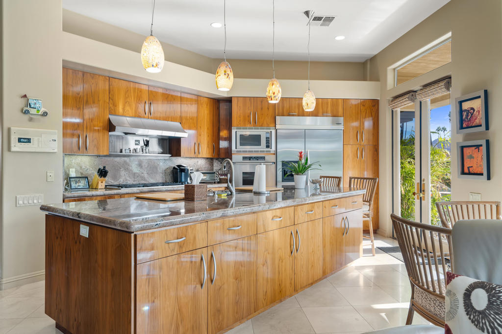 Desert Horizons C.C. - Residential