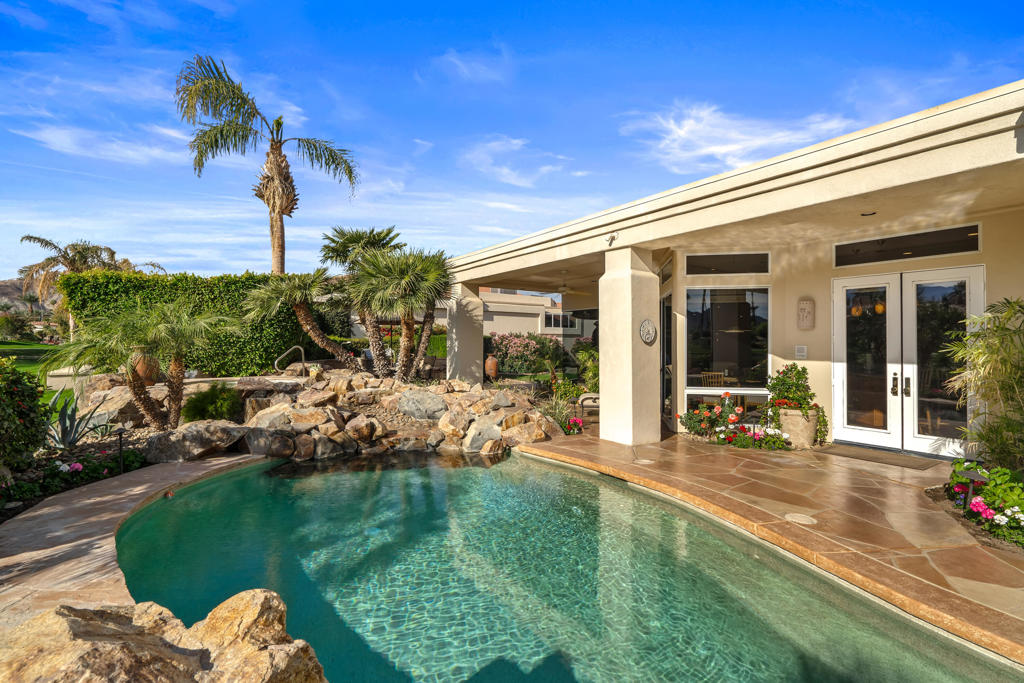 Desert Horizons C.C. - Residential