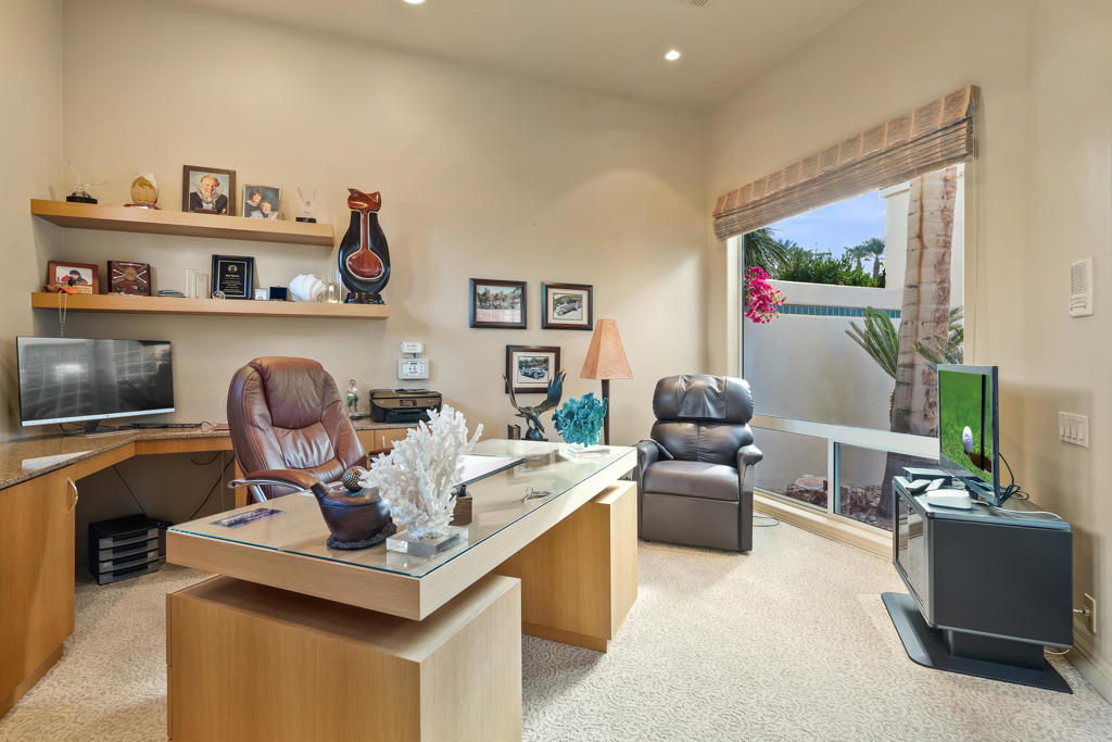 Desert Horizons C.C. - Residential