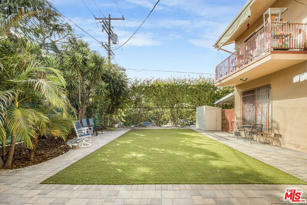 12256 Riverside Drive