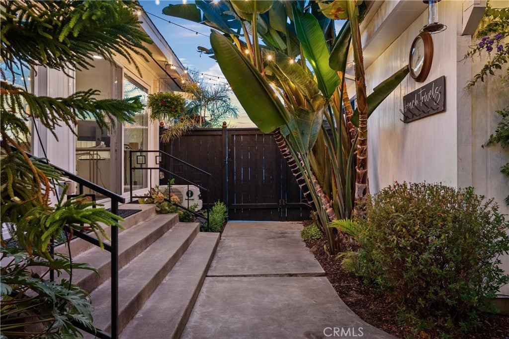 58 Saratoga, Newport Beach CA 92660 - Photo 25