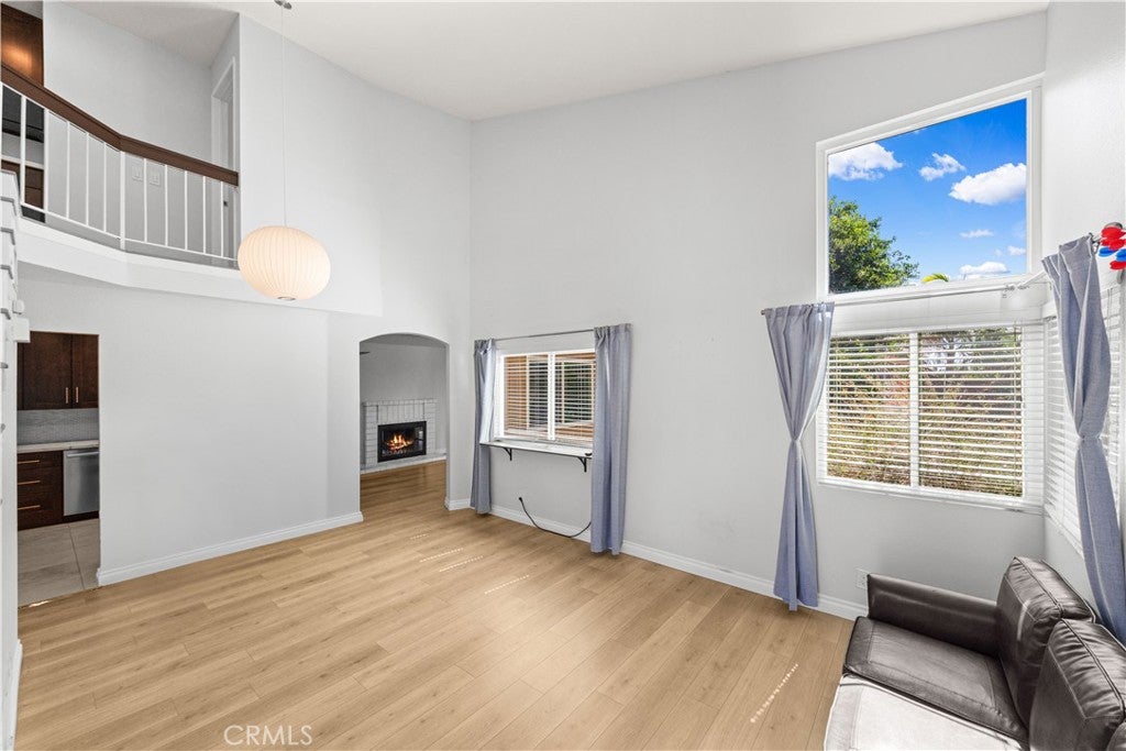 11143 Shaw