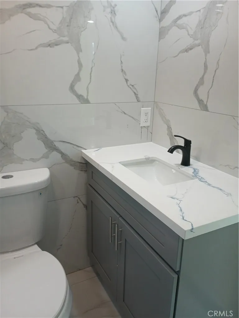 Rialto, California 92376, United States, 3 Bedrooms Bedrooms, ,2 BathroomsBathrooms,Residential,Active,195111