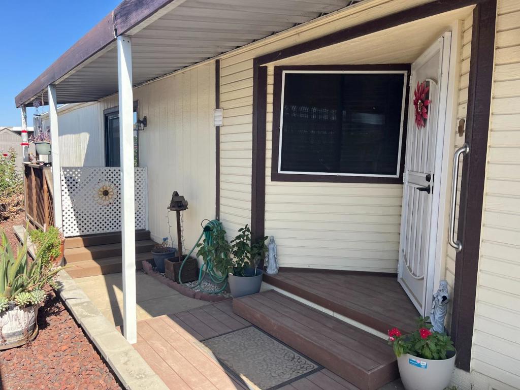 500 N Tully Road 39