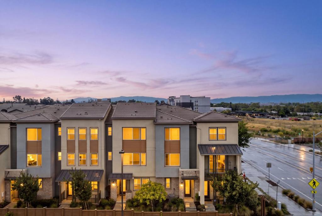 493 Snap Dragon Street, Milpitas CA 95035