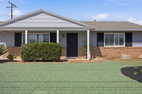 Tiny photo for 28547 Murrieta Rd. Rd, Menifee, CA 92586 (MLS # SW26084405)