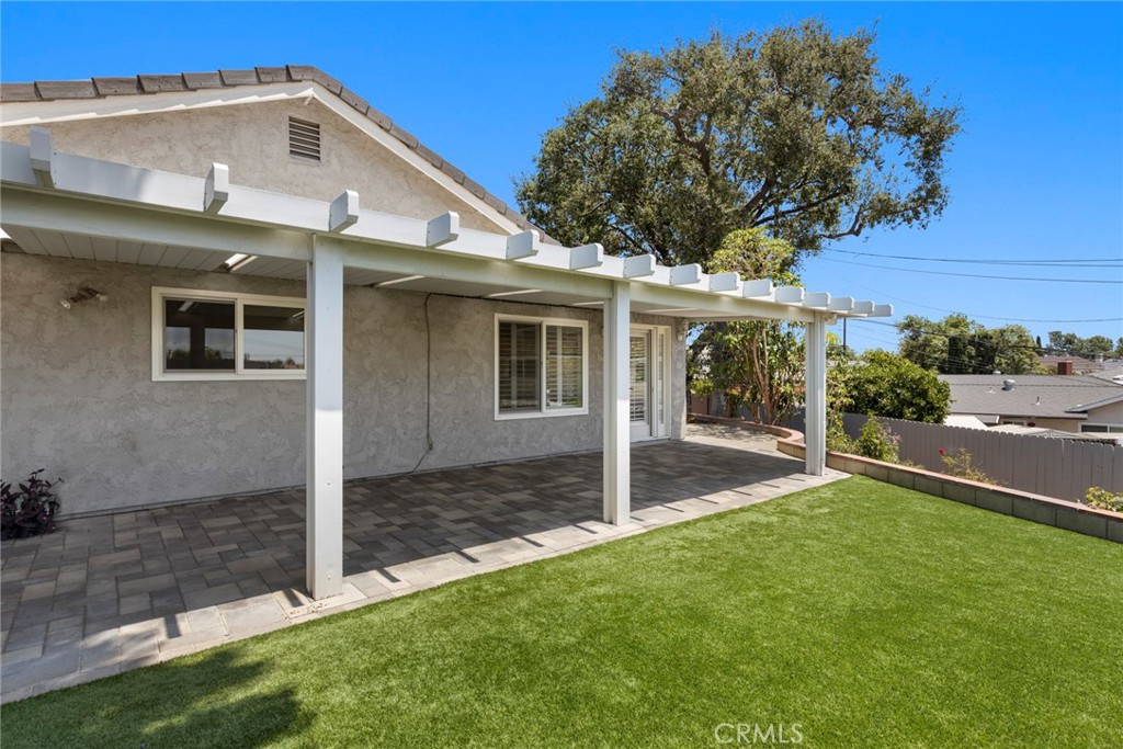 Single Story Living Awaits! - Residential Lease