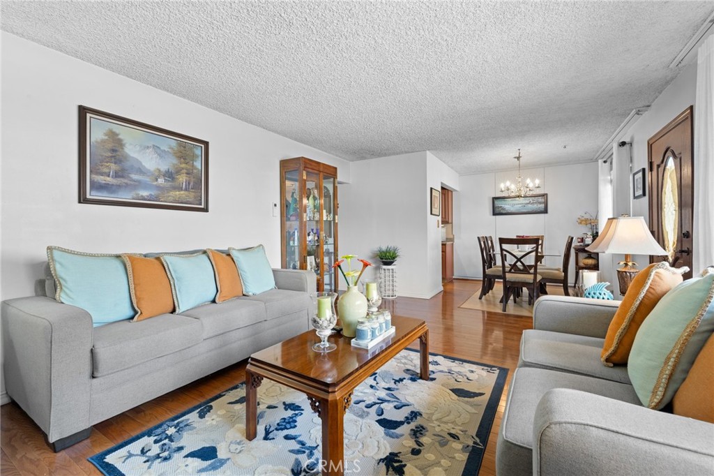14358 1/2 Jeanette Lane