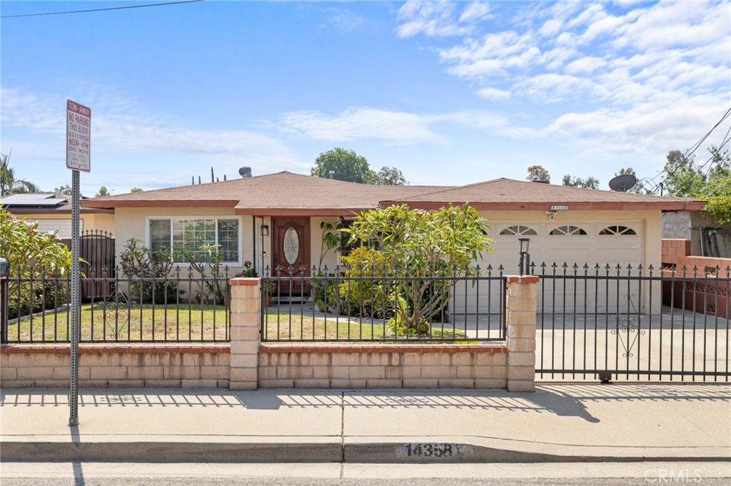 14358 1/2 Jeanette Lane